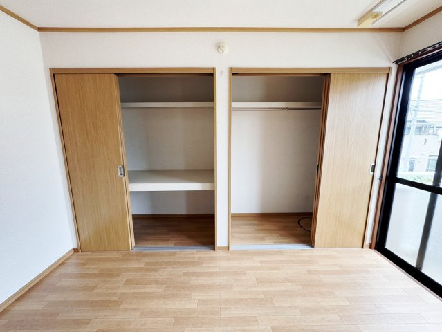 セジュール府中A棟の収納