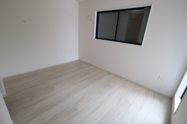 《仲介手数料無料》大宮区上小町1041新築一戸建てKEIAI GRACE|1階 8.7帖