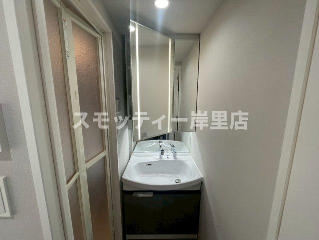 gm　KOHAMAの独立洗面台