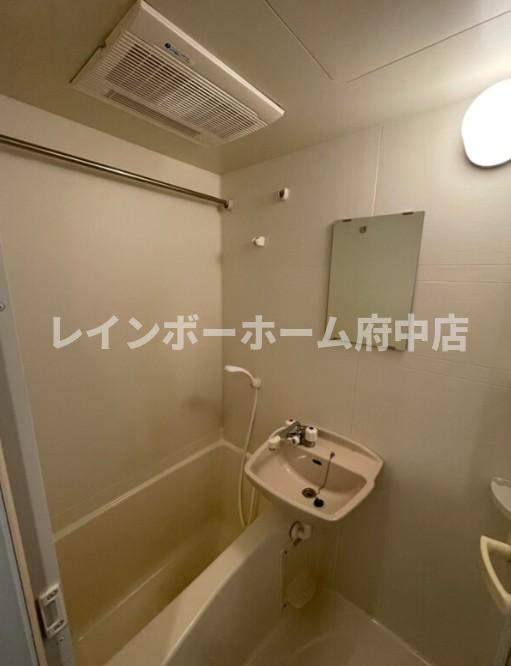 スパシエ ルクス 府中の浴室