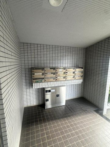 むさし野第十一ダイヤモンドマンションのエントランス
