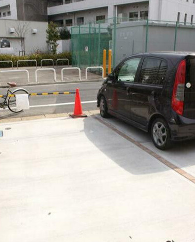 NICO菊野台の駐車場