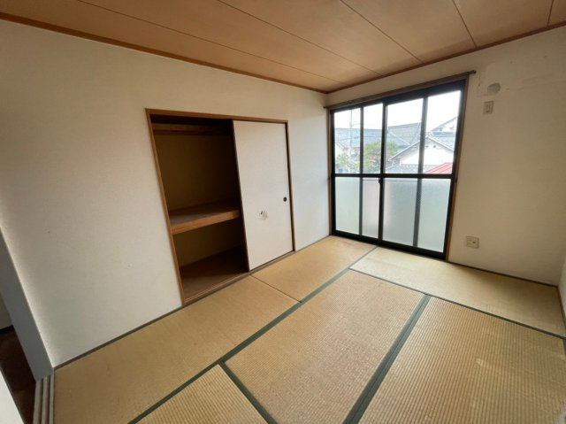 シャルム谷　の和室