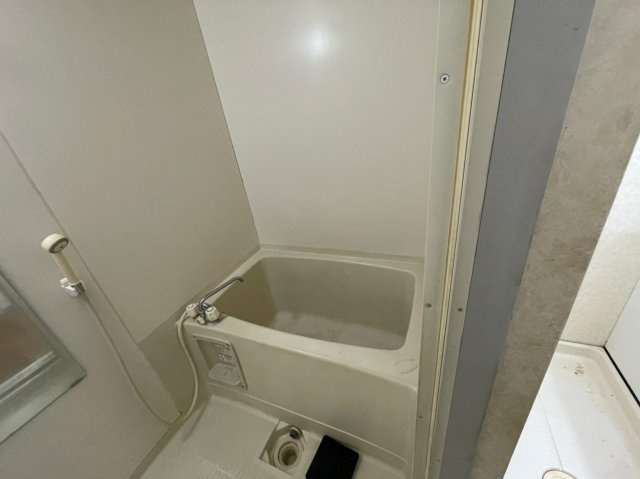 シャルム谷　の浴室