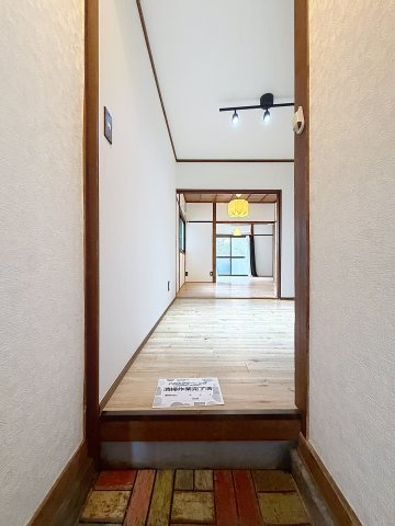 ガーデンプランツの玄関