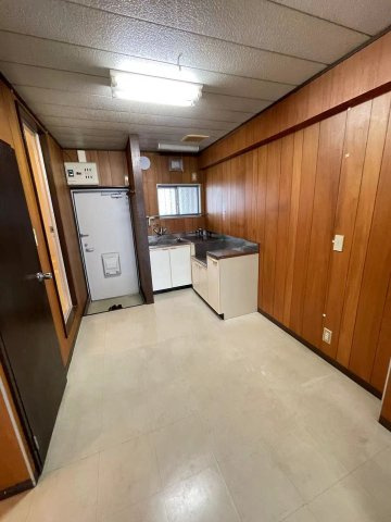 西武保谷マンションの内装|明るい色調の室内です