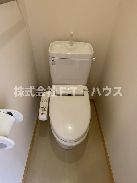 国府台三番館のトイレ