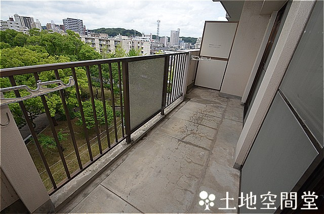 パークサイド萩原のバルコニー|ベランダからの展望です。この写真は6階です。2階からの展望は現地確認要です。