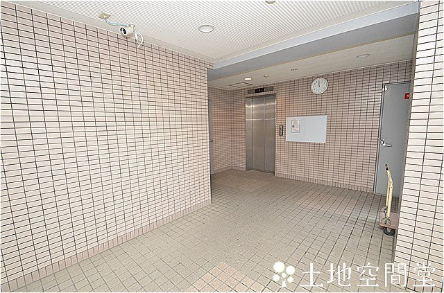 パークサイド萩原のその他共用部分|EVホール