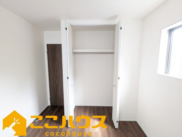 豊見城市豊見城　リーブルガーデン　新築戸建て　全4棟　1号棟の収納|洋服が多い方でも安心の収納力
