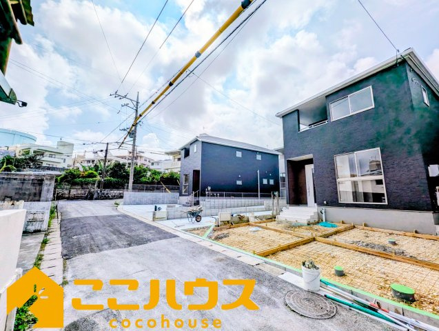 豊見城市豊見城　リーブルガーデン　新築戸建て　全4棟　1号棟の前面道路含む現地写真|長期優良住宅認定物件です！
