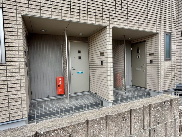 パディフィールド今宿のエントランス