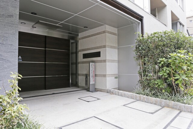 【エントランス】