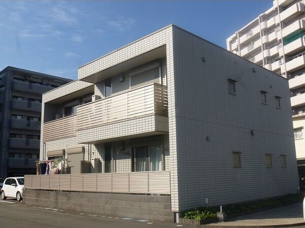 ヘーベルメゾン諏訪野の外観