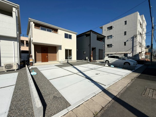 沼津市東間門　全3棟　2号棟