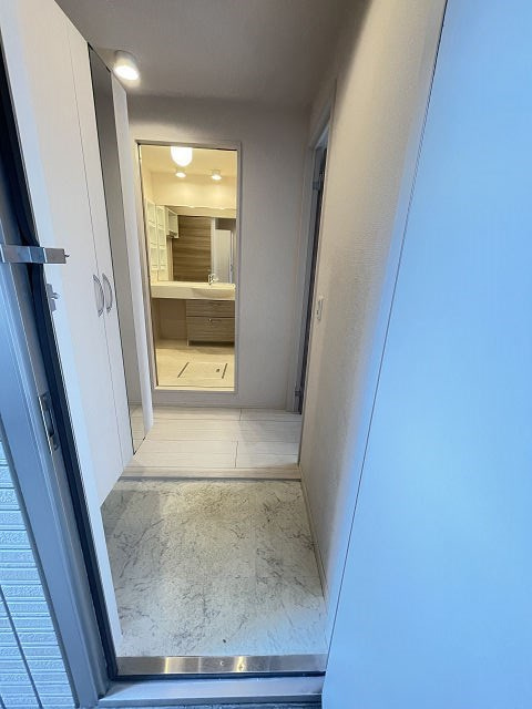 MIYABIⅡ　　の玄関
