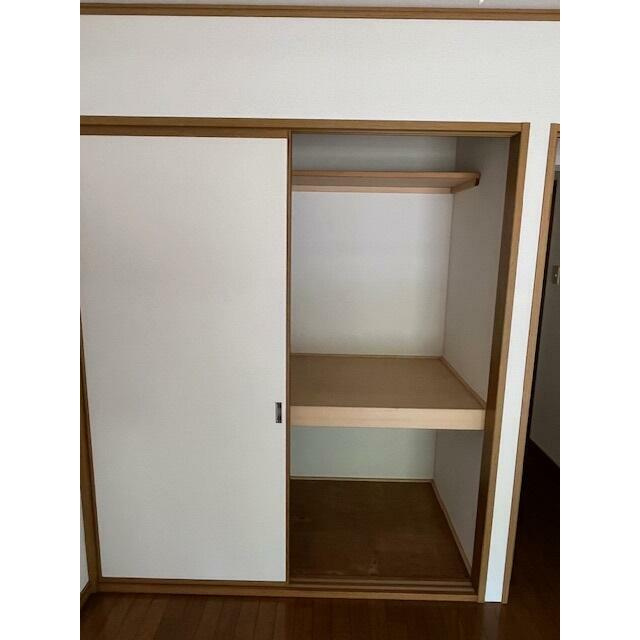 ロイヤルプラザ高田の収納
