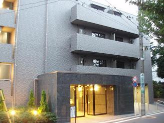 ルーブル豊玉伍番館のエントランス