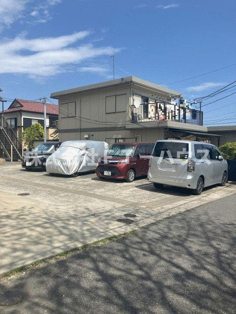 ママ・カサマＢ棟の駐車場