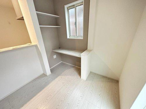 中古戸建　原町別院の居間・リビング