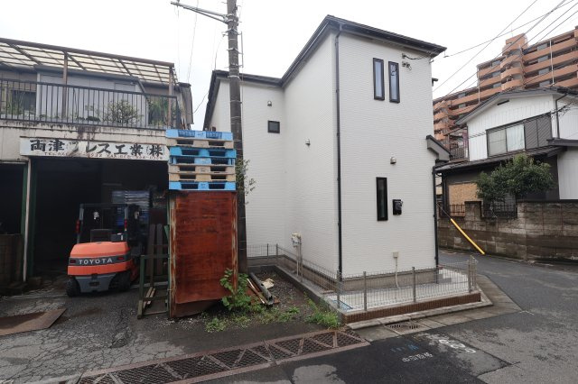 《仲介手数料無料》南区松本１丁目24-7新築一戸建てハートフルタウンの外観