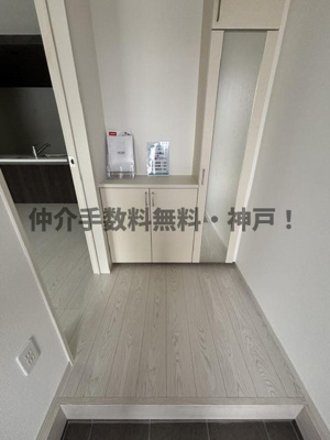 【玄関】 | 明石市貴崎1丁目　新築戸建1号棟　仲介手数料無料！ | 毎日通る玄関はこちらです