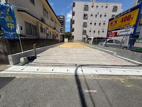 新築　高田１丁目２期Y１号棟の前面道路含む現地写真