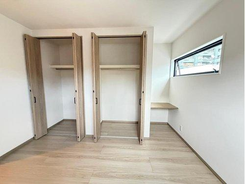 新築戸建　高田1丁目の収納