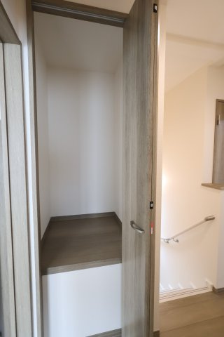 《仲介手数料無料》南区松本１丁目24-7新築一戸建てハートフルタウンの収納