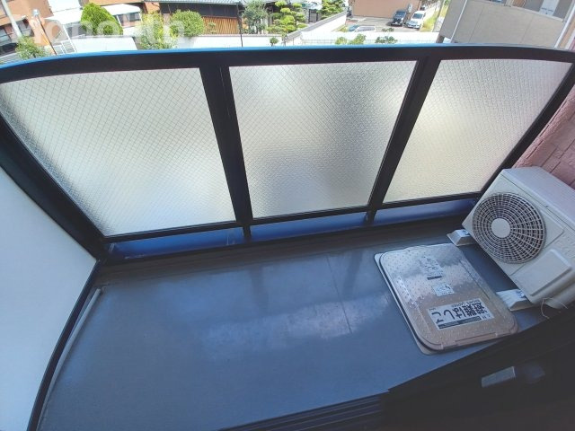 ルーチェⅡ番館のバルコニー