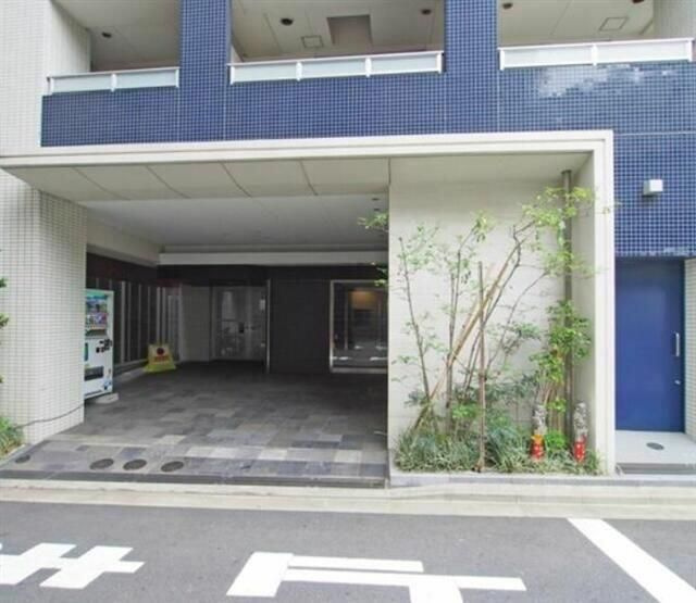 メイクスデザイン南青山のエントランス