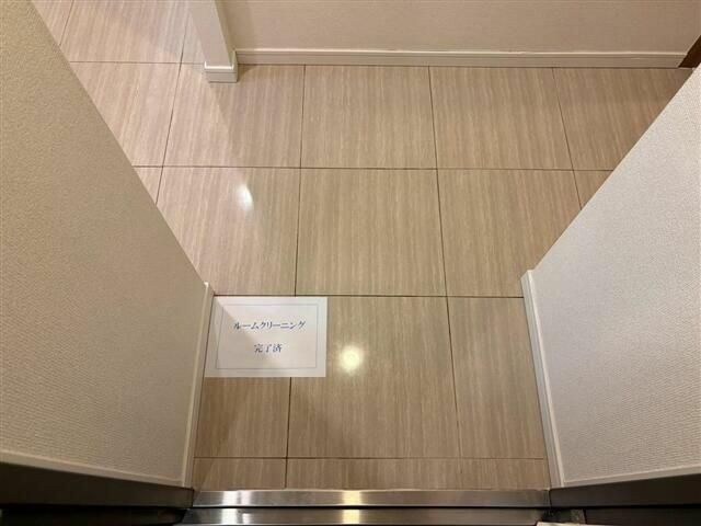 メイクスデザイン南青山の玄関