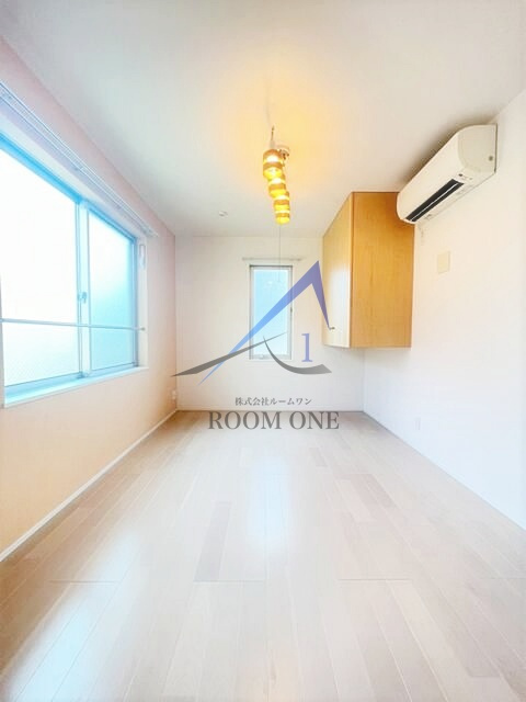 Ｃａｓａ　ｐｏｒｔｏの居間・リビング|洋室のお部屋です。