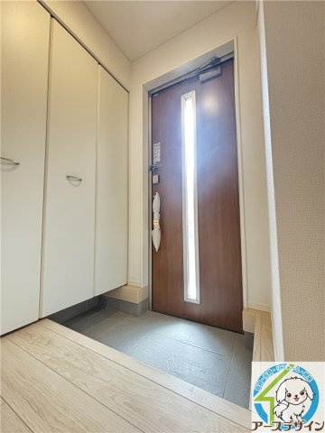明石市魚住町西岡part5戸建の玄関