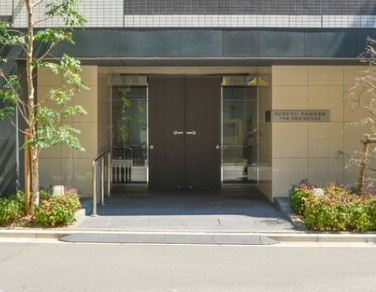 【エントランス】 | リビオレゾン千代田岩本町ザ ・レジデンス
