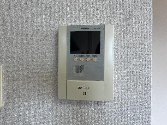 サンヒルズの内装|カメラ付インターホン