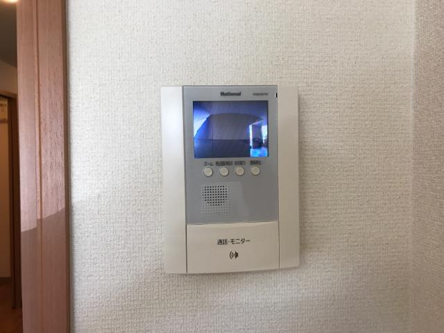サンハイツ折坂の内装|カメラ付インターホン