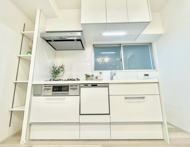 巣鴨第2SYマンションのキッチン|2026.09.13撮影

現地ご見学希望・資料請求などお気軽にお問い合わせ下さい！
03-5990-5201