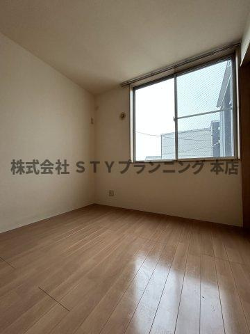 仲介手数料0円！KURIcube北名古屋市沖村の洋室
