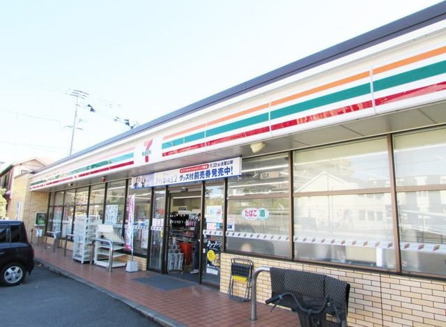 ヴィラ　モデルノの周辺