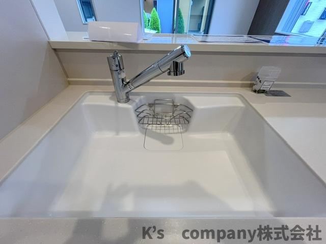 ◎茅ヶ崎市中島　中古戸建のキッチン|人造大理石のおしゃれなシンク◇