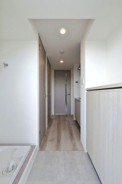 S-RESIDENCE金山flap(フラップ)の玄関