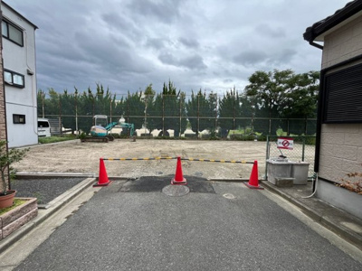 【前面道路含む現地写真】 | 三箇１丁目A号地（建築条件付売土地）
