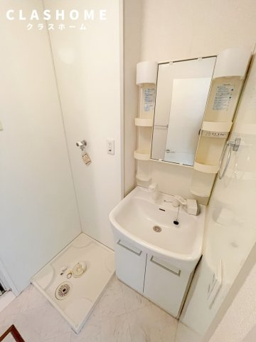 Ｆ<エフ>　　刈谷市近郊の賃貸はクラスホーム刈谷店の洗面所|同物件の別部屋になります。