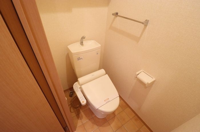 セジュール梨香のトイレ