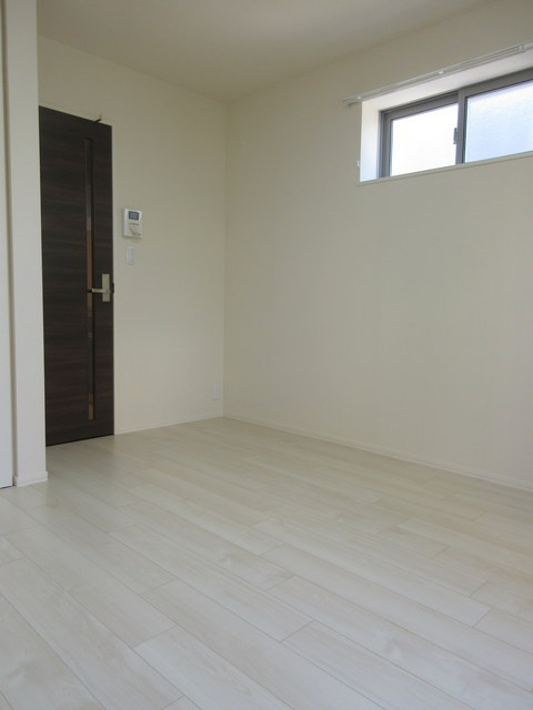 Ｍａｉｓｏｎ舞の居間・リビング|★角部屋２面採光★