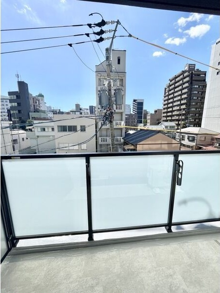 S-RESIDENCE金山flap(フラップ)のバルコニー