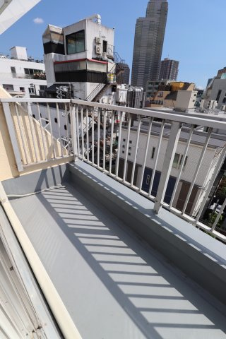 土屋マンションのバルコニー|バルコニーがあります