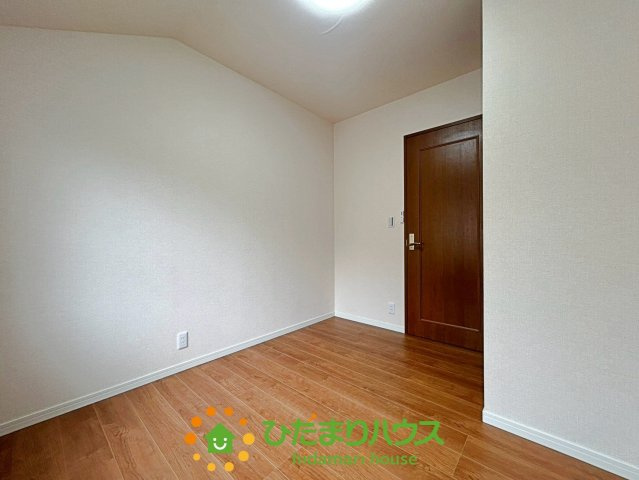 古河市けやき平1丁目　中古一戸建ての子供部屋