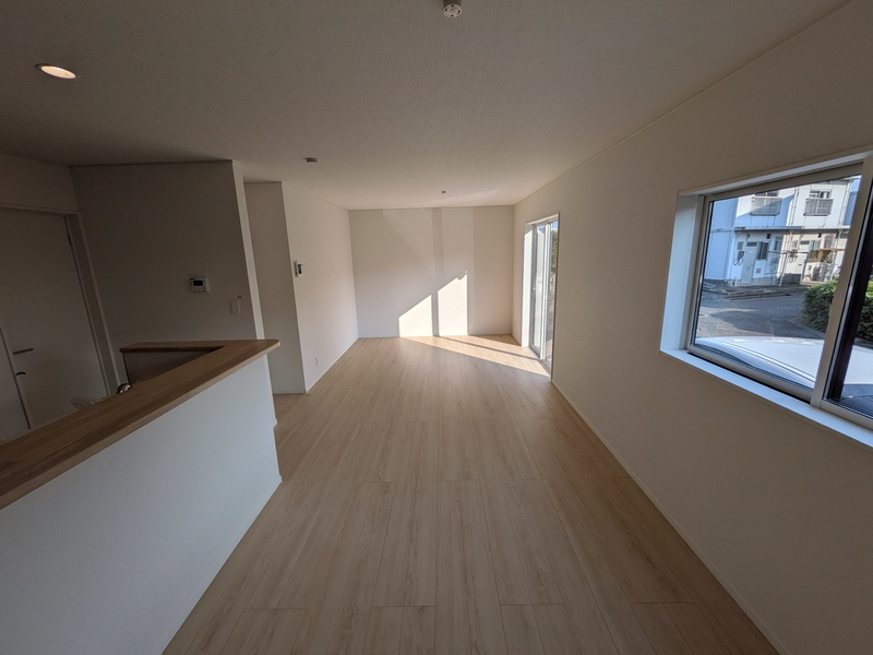 魚住町西岡新築戸建の居間・リビング